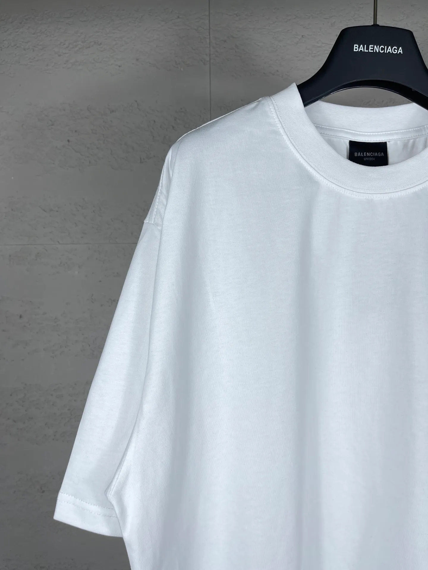 【 . Quality】BALENCI*GA/ .24SSNew Arrival ， LOGO T 。 Authentic ， . ZP . 260 ， . ， 。 。Classic . ， . ， 。 OS . Same Style ：BL 23301 ： Blue.White. Size：XS L